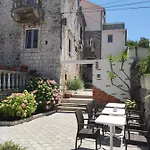 **stone House ** Center ** Old Town *